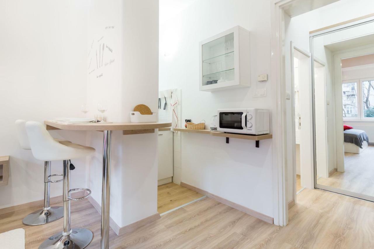 Cosy Romantic Apartment 자그레브 외부 사진